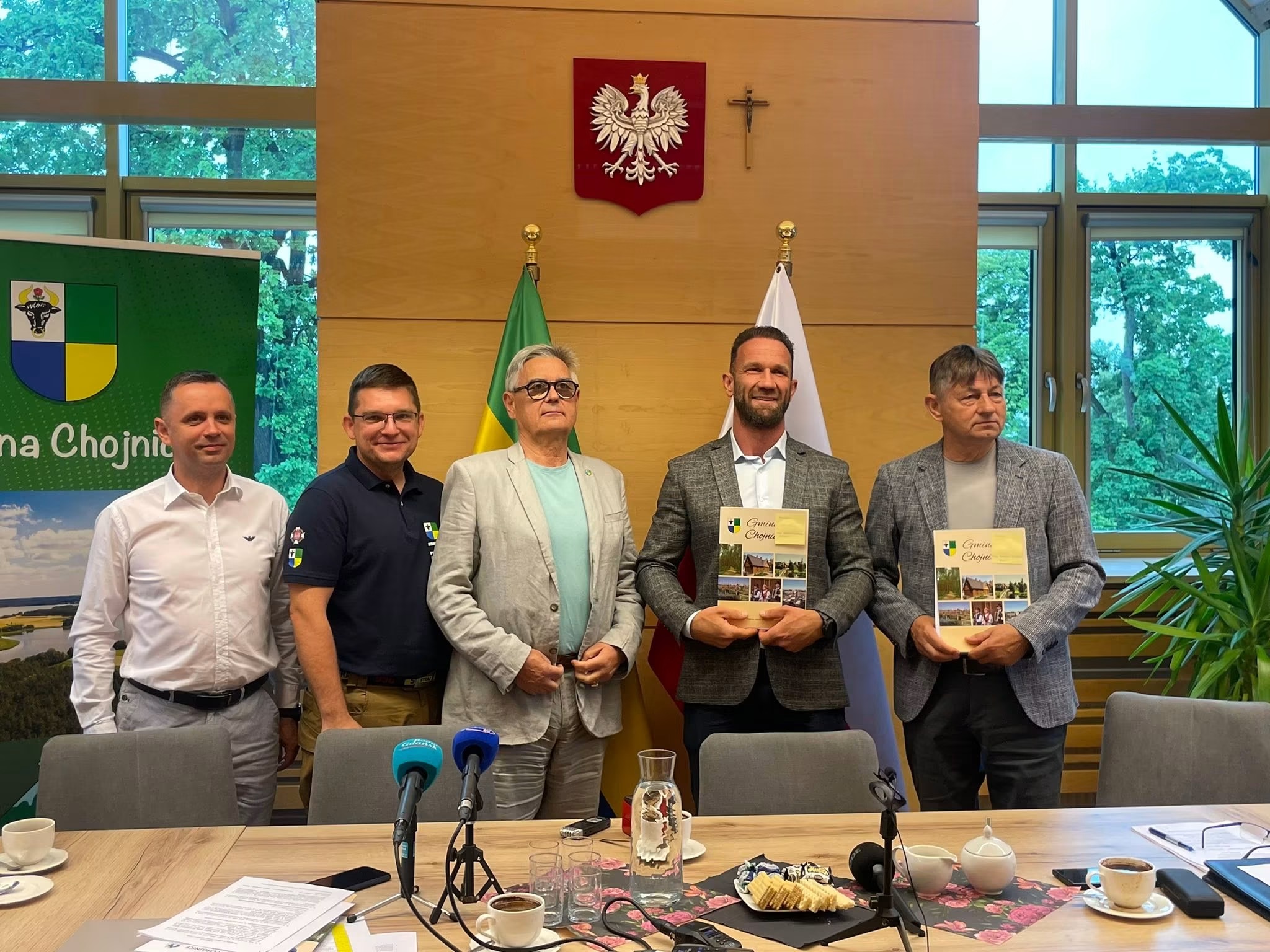 Umowa na&nbsp;budowę budynku magazynowego z&nbsp;częścią socjalną i&nbsp;miejscem doraźnego schronienia podpisana z&nbsp;wykonawcą reprezentowaną przez jej właściciela Pana Mikołaja Markowskiego