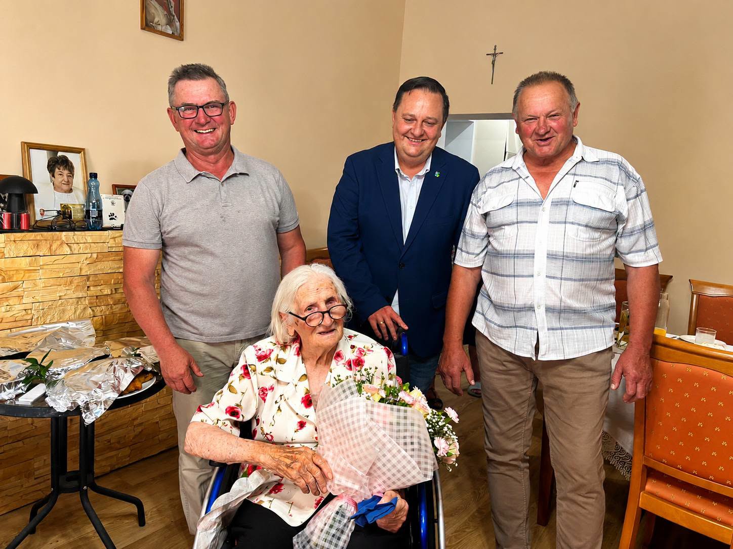 102 urodziny p. Janiny Wojcieszyńskieh